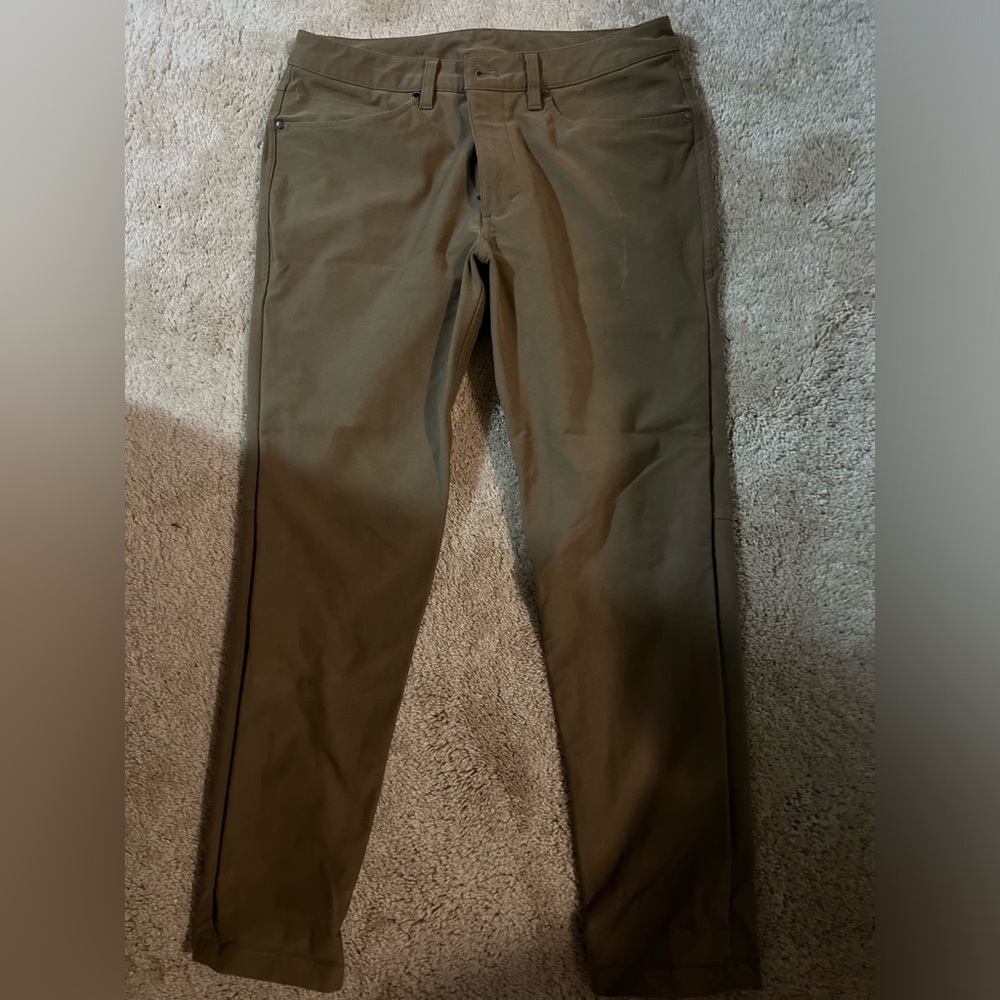 Lululemon Men's ABC Slim-Fit 5 Pocket Casual Pants